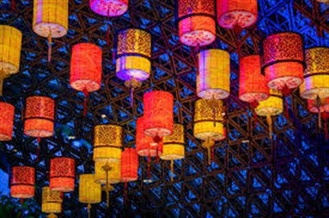 Lanterns.jpeg